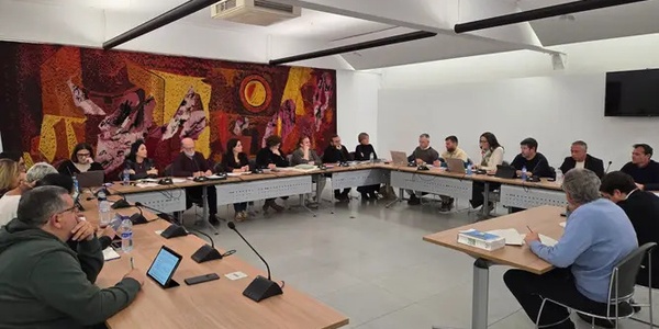 24/02/2026 - L’Ajuntament de Pineda aprova per unanimitat el Pla de Prevenció de Drogues i Pantalles