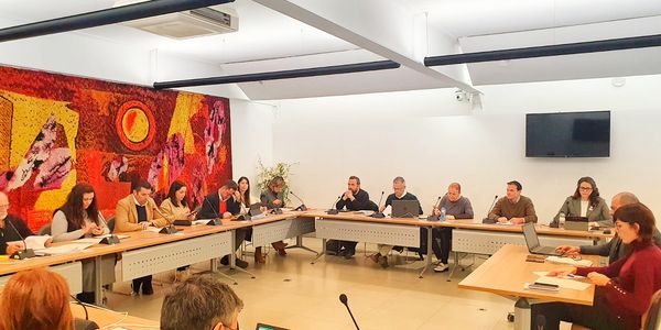 El ple de l'Ajuntament de Pineda aprova el pressupost 2023, que puja a 35M€