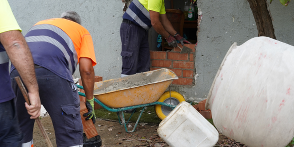 L’Ajuntament tapia d’ofici l’edifici de la guingueta abandonada a la platja de Poblenou declarada en ruïna