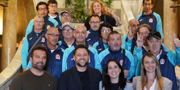 L’alcalde de Tarragona rep la delegació dels esportistes de Marpi que participen als Special Olympics
