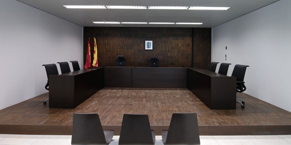 Consulta la llista de persones candidates a jurat popular durant el bienni 2027-28
