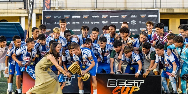 Més de 4.500 persones omplen Can Xaubet durant la Best Cup 2025