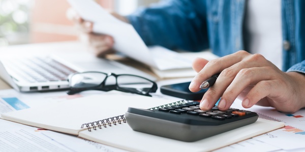 Oberta la convocatòria d’ajuts 2026 per a empreses i persones emprenedores de Pineda de Mar